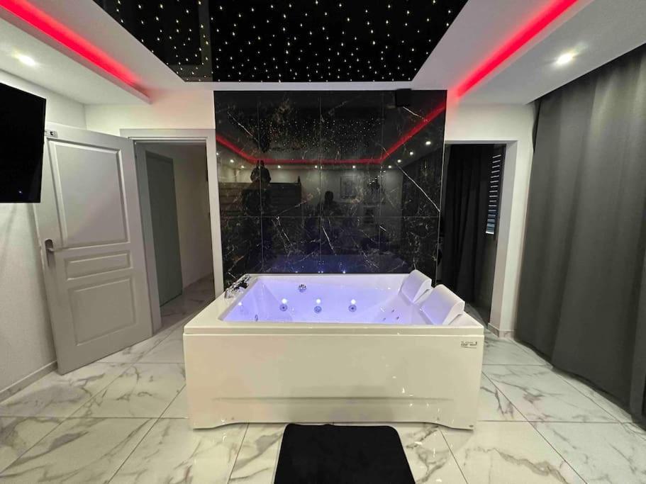Cozy Rental Spa Schiltigheim Ngoại thất bức ảnh